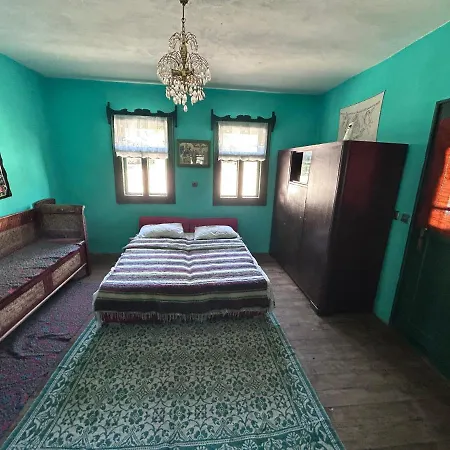 Casa *