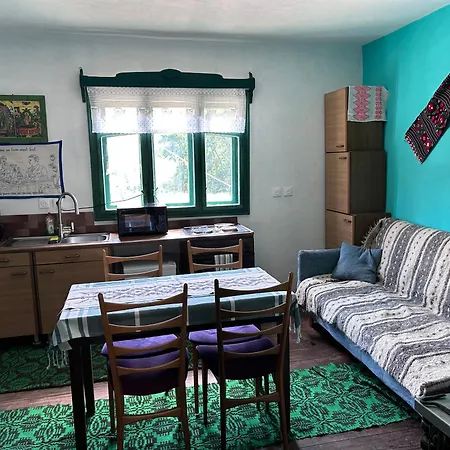 Casa *